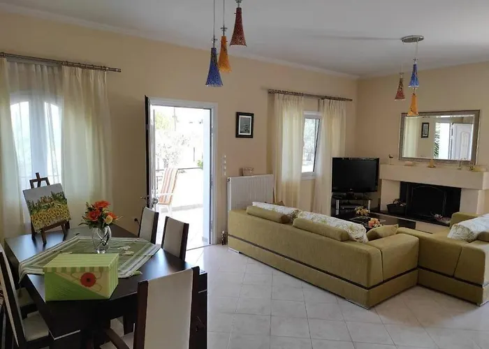 Lavender Corinth Βίλα *